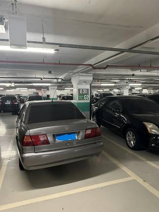 VOLKSWAGEN SANTANA 2.0 MI 8V GASOLINA 4P MANUAL